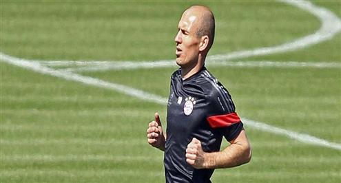 بيلد: جوارديولا يخطط لإشراك روبين لـ45 دقيقة أمام بورتو